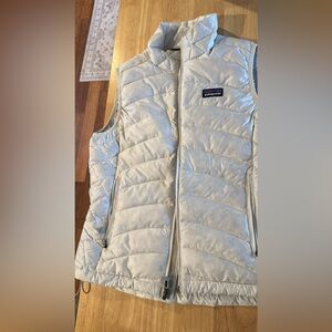 Patagonia Light Gray Puffer Vest